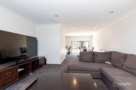 Property photo of 10 Wando Walk Wollert VIC 3750