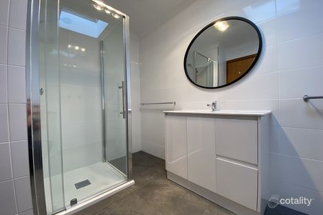 Property photo of 2/8 Dalkeith Court Sandy Bay TAS 7005