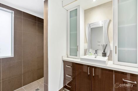 Property photo of 45 Allenby Road Hillside VIC 3037