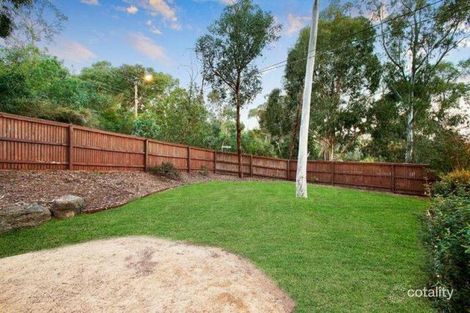 Property photo of 12 Wakefield Close Eltham North VIC 3095