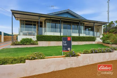 Property photo of 3 Matthew Street Mount Tarcoola WA 6530