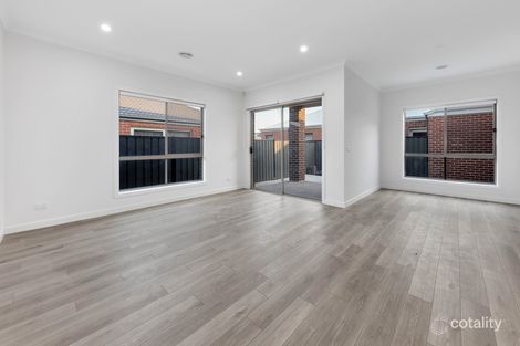 Property photo of 33 Erasmus Avenue Craigieburn VIC 3064