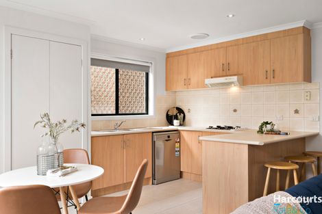 Property photo of 8 Darius Terrace South Morang VIC 3752