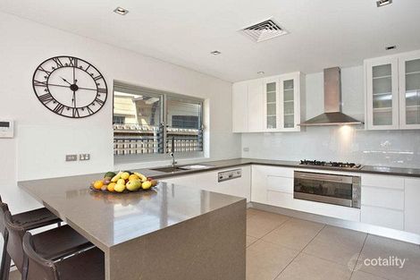 Property photo of 32 Wilberforce Avenue Rose Bay NSW 2029