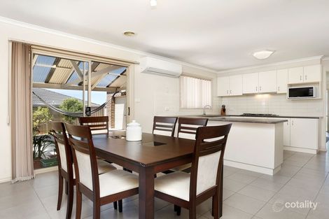 Property photo of 31 Dunbarrim Avenue Cairnlea VIC 3023