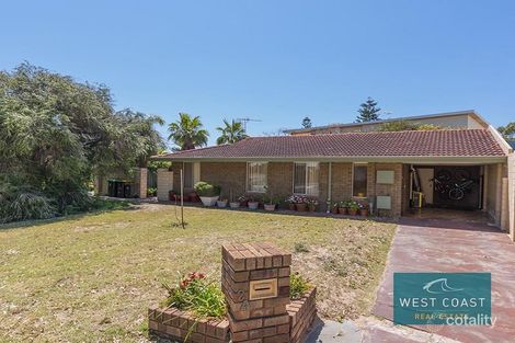 Property photo of 2A Ozone Parade Trigg WA 6029