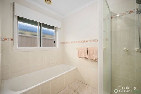 Property photo of 12 Red Gum Way Wangaratta VIC 3677