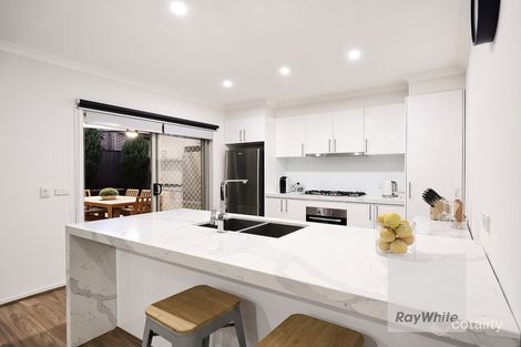 Property photo of 5 Rivette Street Craigieburn VIC 3064