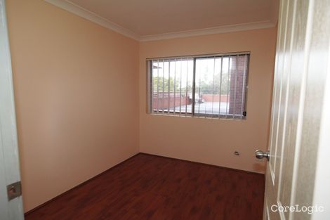 Property photo of 2/26 Henley Road Homebush West NSW 2140