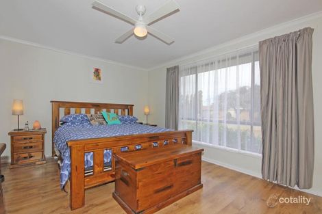 Property photo of 5 Buttercup Grove Morphett Vale SA 5162
