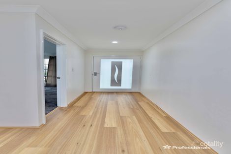 Property photo of 3 Hawter Way Piara Waters WA 6112