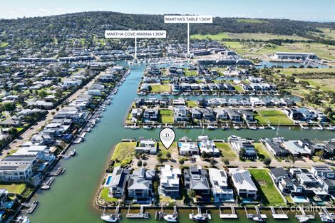 18 Helsal Pnt, Safety Beach, VIC 3936