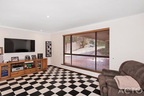 Property photo of 34 Weatherill Way Noranda WA 6062