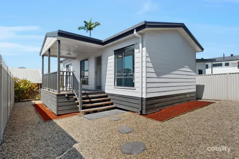 7 Waterton St, Clontarf, QLD 4019