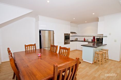 Property photo of 2/3 Weebill Court Werribee VIC 3030