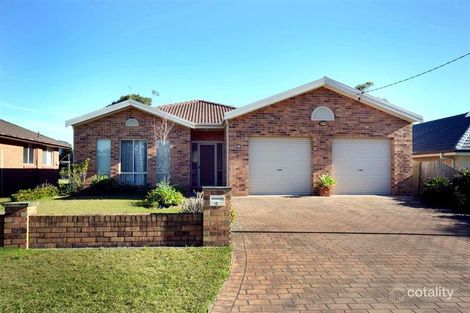 5 Centre St, Callala Beach, NSW 2540