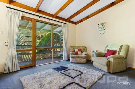 Property photo of 2 Valentine Street Rye VIC 3941