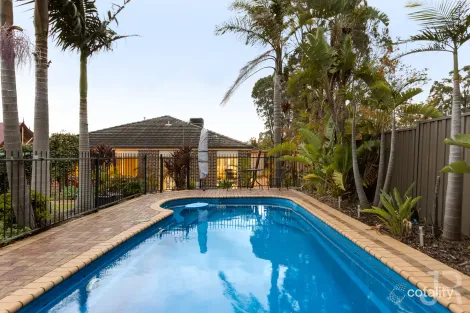 Property photo of 5 Logan Place Berwick VIC 3806