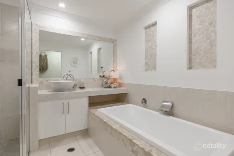 Property photo of 10 Oceanview Street Bargara QLD 4670