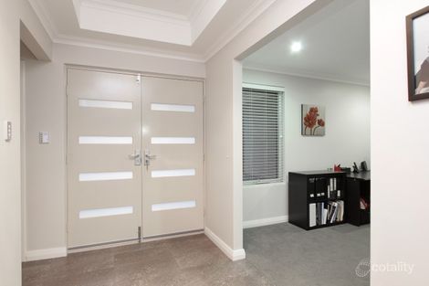 Property photo of 11 St Agnes Green Southern River WA 6110