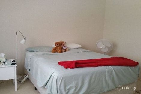 Property photo of 17 Castle Hill Drive South Gaven QLD 4211