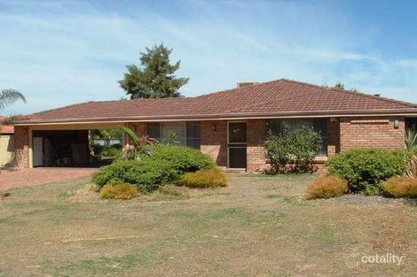 7 Claredon Ct, Alexander Heights, WA 6064