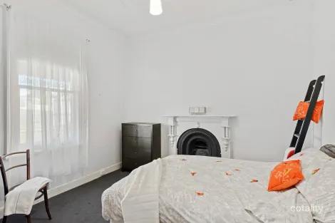 Property photo of 1/21 Heinz Street White Hills VIC 3550
