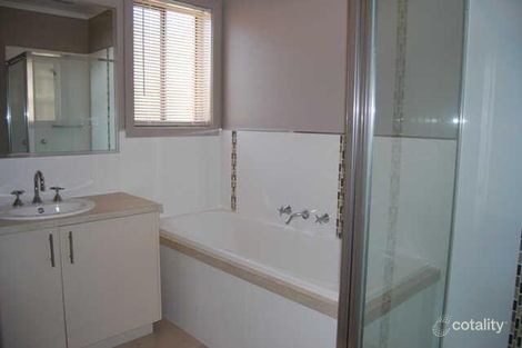 Property photo of 6 La Bamba Drive Yarrawonga VIC 3730