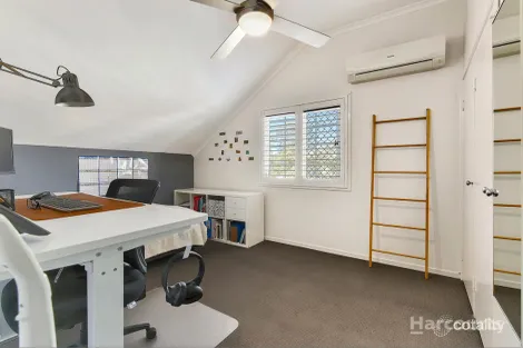 Property photo of 1/13 Pepperina Place Fitzgibbon QLD 4018