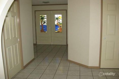 Property photo of 1 Goldfinch Court Wurtulla QLD 4575