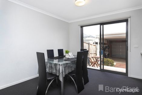 Property photo of 29 Venezia Promenade Greenvale VIC 3059