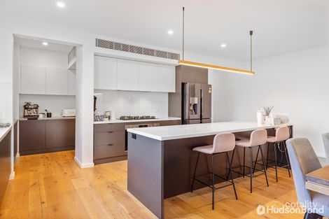 Property photo of 2 Coolabah Street Doncaster VIC 3108