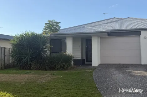 1/4 Swallowtail St, Rosewood, QLD 4340