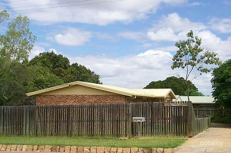 135 Hackett Tce, Richmond Hill, QLD 4820