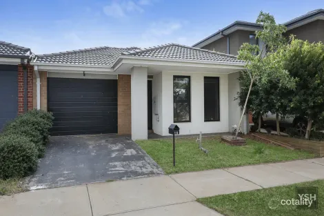 Property photo of 15 Rex Drive Thornhill Park VIC 3335