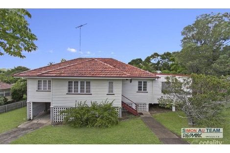 35 Pembroke Rd, Coorparoo, QLD 4151