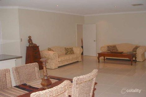 Property photo of 40 Keanefield Drive Carramar WA 6031