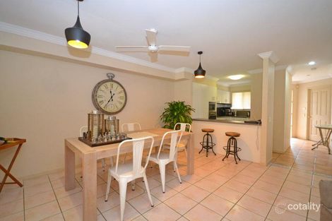 32/1 Bronberg Ct, Southport, QLD 4215