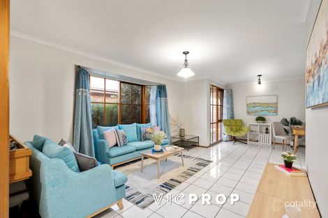 Property photo of 5 Settler Court Werribee VIC 3030