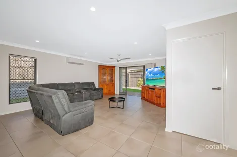 Property photo of 64 Peak Circuit Cosgrove QLD 4818
