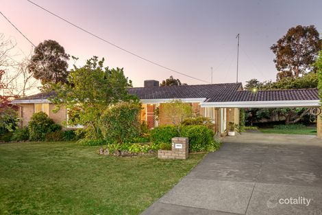 Property photo of 2 Marina Drive Mount Clear VIC 3350