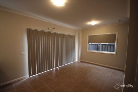 Property photo of 1/8 Pranom Close Roxburgh Park VIC 3064