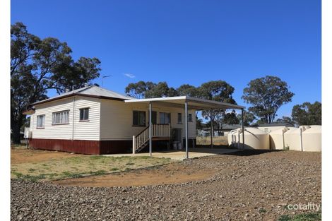 Property photo of 157 Goomburra Street Hendon QLD 4362