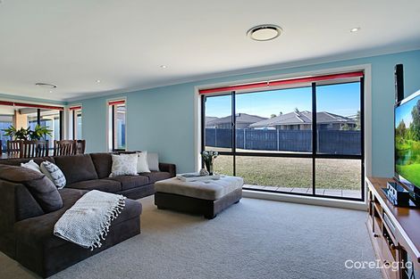 Property photo of 15 Dewpoint Drive Spring Farm NSW 2570