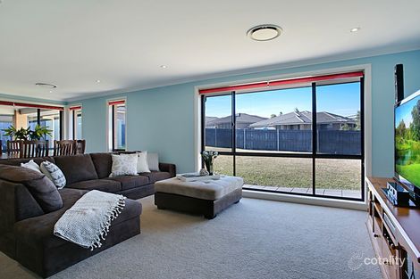 Property photo of 15 Dewpoint Drive Spring Farm NSW 2570