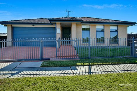 Property photo of 15 Dewpoint Drive Spring Farm NSW 2570