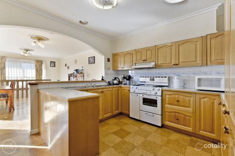 Property photo of 43 Morrie Crescent Blackburn North VIC 3130