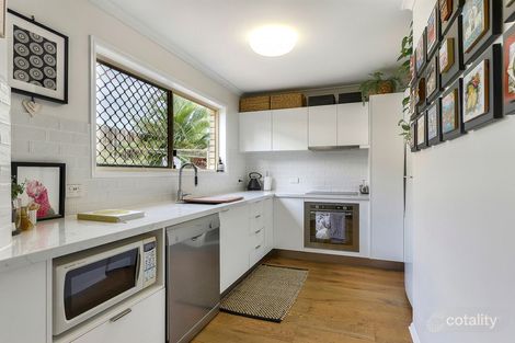 Property photo of 2/177 Ekibin Road East Tarragindi QLD 4121