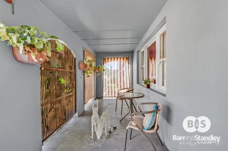 17 Lucy Victoria Ave, Australind, WA 6233