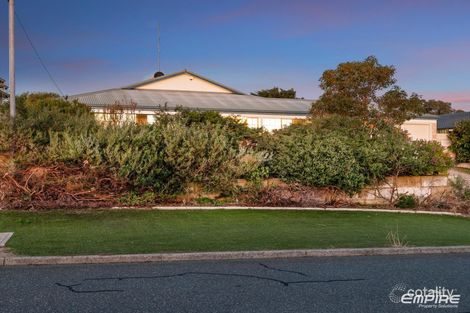 Property photo of 18 Bradbury Way Samson WA 6163